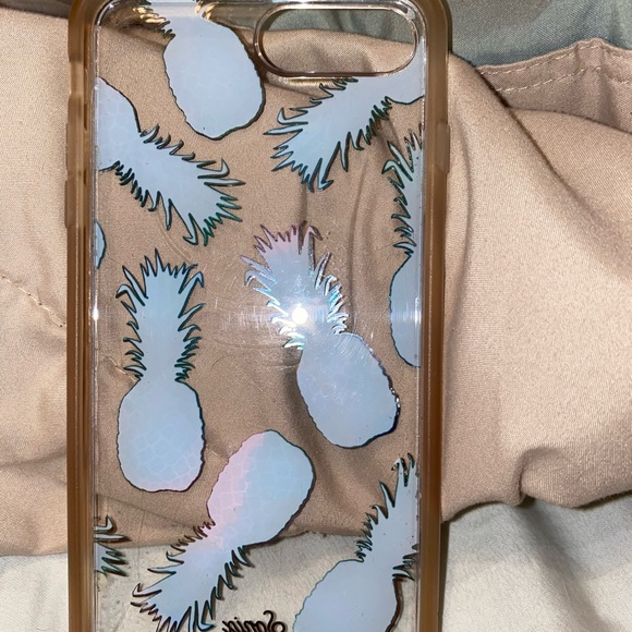 iPhone 8 Plus case - Picture 4 of 6